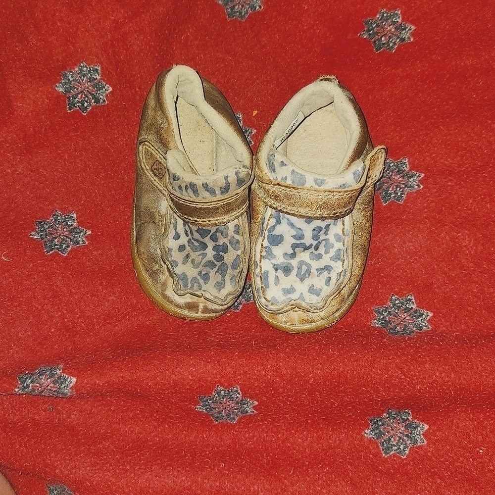 Twisted x mocs